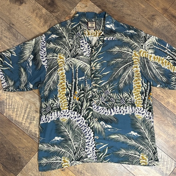 TOMMY BAHAMA Men’s 100% Silk Hawaiian Canp Shirt, Size L, EUC - Picture 3 of 6